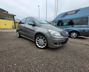 Mercedes-Benz B 180 Gebrauchtwagen
