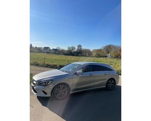 Mercedes-Benz CLA 220 Shooting Brake Gebrauchtwagen