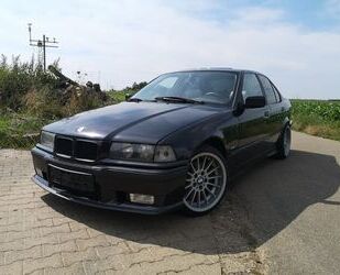 BMW 323 Gebrauchtwagen
