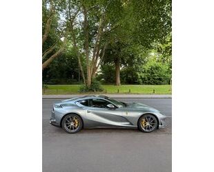 Ferrari 812 Gebrauchtwagen