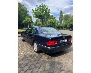 Mercedes-Benz E 280 Gebrauchtwagen
