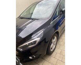 Ford S-Max Gebrauchtwagen