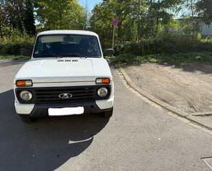 Lada Urban Gebrauchtwagen