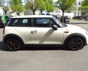 Mini One First Gebrauchtwagen