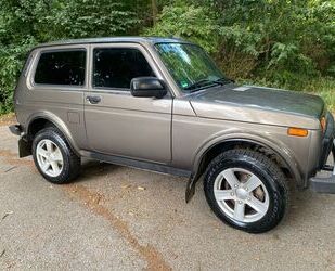 Lada Niva Gebrauchtwagen