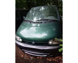 Nissan Serena Gebrauchtwagen