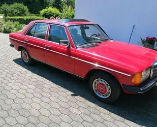 Mercedes-Benz E 230 Gebrauchtwagen