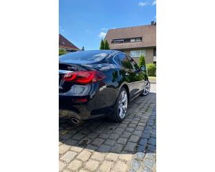 INFINITI Q70 Gebrauchtwagen