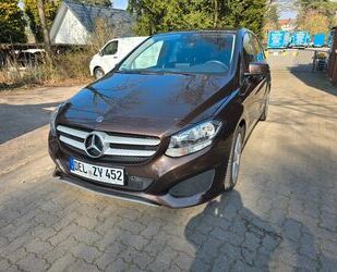 Mercedes-Benz B 220 Gebrauchtwagen