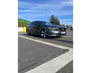 Mercedes-Benz CLA 180 Shooting Brake Gebrauchtwagen