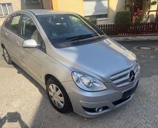 Mercedes-Benz B 180 Gebrauchtwagen