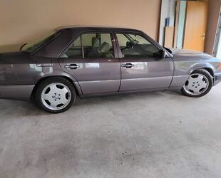 Mercedes-Benz E 300 Gebrauchtwagen