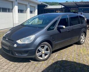 Ford S-Max Gebrauchtwagen