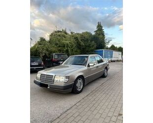 Mercedes-Benz E 230 Gebrauchtwagen