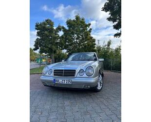 Mercedes-Benz E 200 Gebrauchtwagen