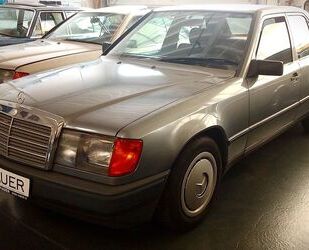 Mercedes-Benz E 230 Gebrauchtwagen