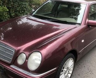 Mercedes-Benz E 320 Gebrauchtwagen