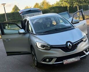 Renault Grand Scenic Gebrauchtwagen
