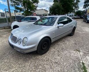 Mercedes-Benz CLK 200 Gebrauchtwagen