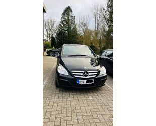 Mercedes-Benz B 180 Gebrauchtwagen