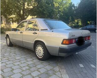 Mercedes-Benz 190 Gebrauchtwagen