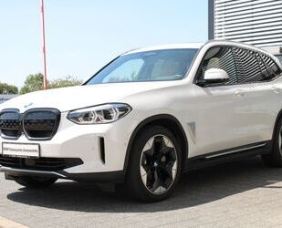 BMW iX3 Gebrauchtwagen