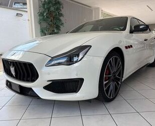 Maserati Quattroporte Gebrauchtwagen
