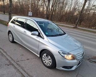 Mercedes-Benz B 180 Gebrauchtwagen