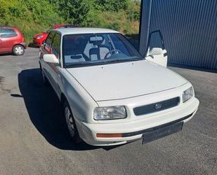 Daihatsu Applause Gebrauchtwagen