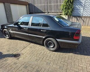 Mercedes-Benz C 180 Gebrauchtwagen