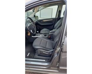 Mercedes-Benz B 180 Gebrauchtwagen