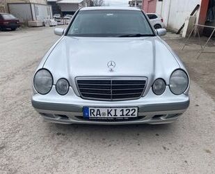 Mercedes-Benz E 220 Gebrauchtwagen