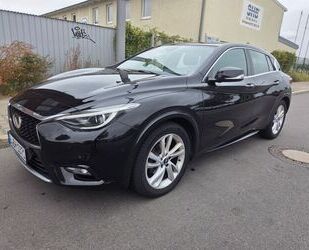 INFINITI Q30 Gebrauchtwagen