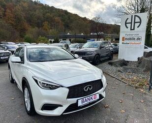 INFINITI Q30 Gebrauchtwagen