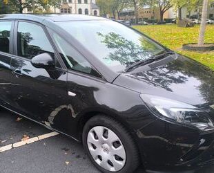 Opel Zafira Tourer Gebrauchtwagen
