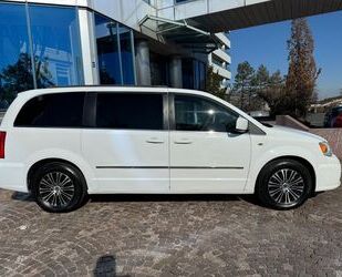 Lancia Voyager Gebrauchtwagen