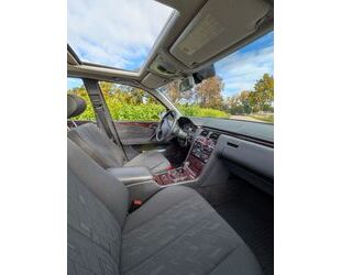 Mercedes-Benz E 200 Gebrauchtwagen