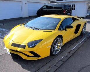 Lamborghini Aventador Gebrauchtwagen