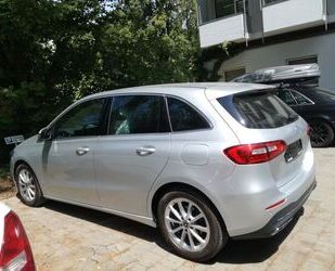 Mercedes-Benz B 180 Gebrauchtwagen
