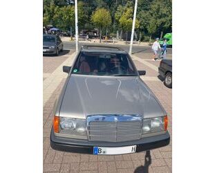 Mercedes-Benz E 230 Gebrauchtwagen
