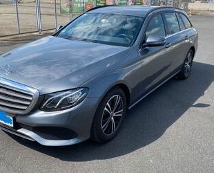 Mercedes-Benz E 220 Gebrauchtwagen
