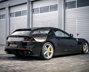 Ferrari GTC4Lusso Gebrauchtwagen