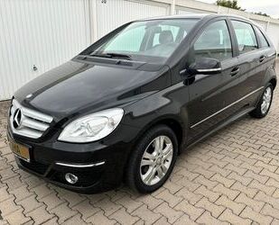 Mercedes-Benz B 180 Gebrauchtwagen