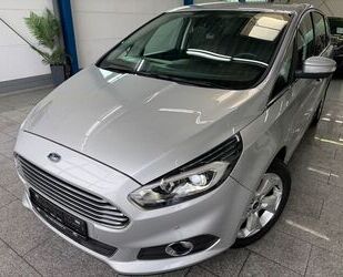 Ford S-Max Gebrauchtwagen