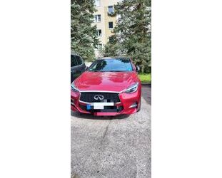 INFINITI Q30 Gebrauchtwagen