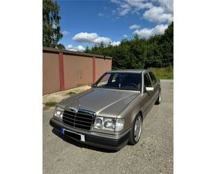 Mercedes-Benz E 230 Gebrauchtwagen