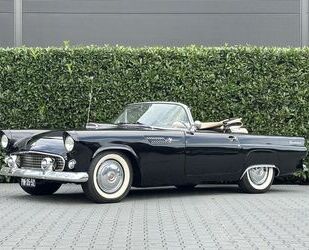 Ford Thunderbird Oldtimer