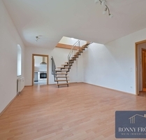 NEU! 3 Raum Maisonette Wohnung mit EINBAUKÜCHE + mega Bad in Neuwürschnitz b. Stollberg zu vermieten - Oelsnitz/Erzgebirge