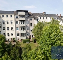 Kapitalanlage mit Weitblick: 6 Einheiten, Balkone, Garten & 100 % Vollvermietung in Reichenbach - Reichenbach im Vogtland