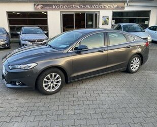 Ford Mondeo 1.5 Titanium Navi,Xenon,2.Hand,topzustand Gebrauchtwagen